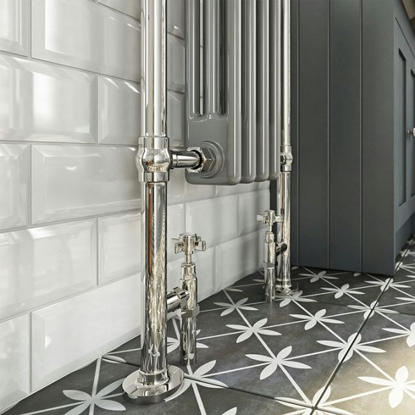 The Heating Co. Santa Fe 952 x 479mm Traditional Satin Grey Radiator - Image 4