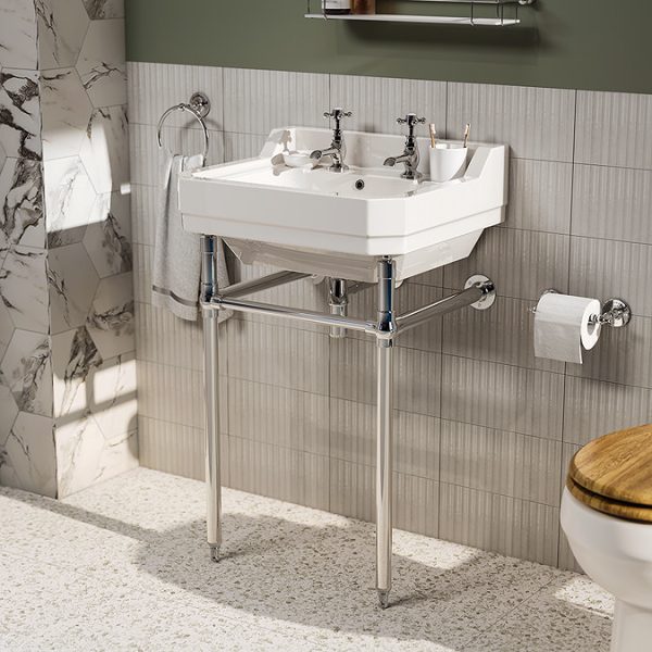 Trafalgar Crosshead Pillar Basin Taps (Pair) Chrome - Image 2
