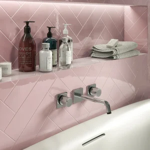 Venice Modern 3TH Round Wall Mounted Bath Filler   Chrome