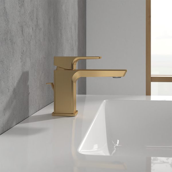 Villeroy and Boch Subway 3.0 Cloakroom Lever Basin Mixer with Pop Up Waste   Brushed Gold - Image 4