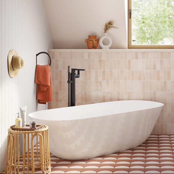 Villeroy and Boch Theano Double Ended Freestanding Bath - Image 4