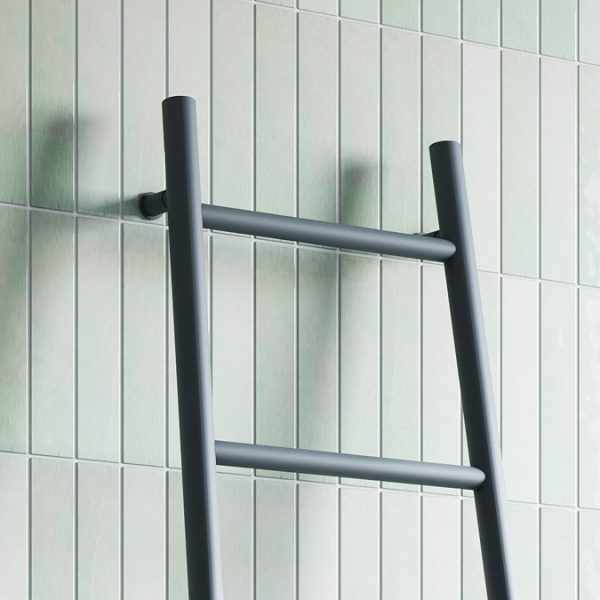 Venice Matt Black Leaning Ladder 1800 x 500mm Heated Towel Rail - Image 3