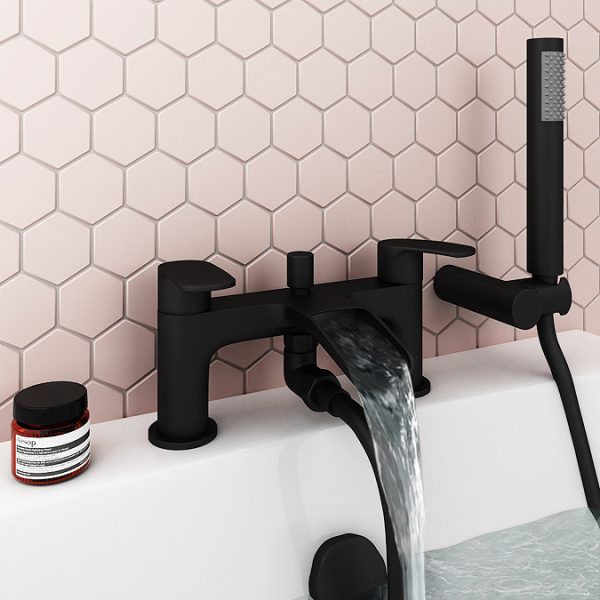Valencia Matt Black Waterfall Bath Shower Mixer incl. Shower Kit - Image 3