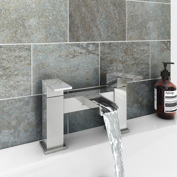 Monza Waterfall Modern Bath Taps - Image 3